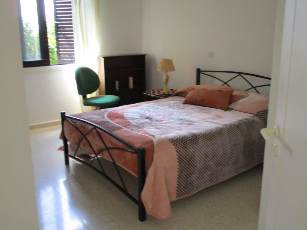 Paphos Tala Kamares 2 Bedroom Villa For Rent LPTKAMKV25