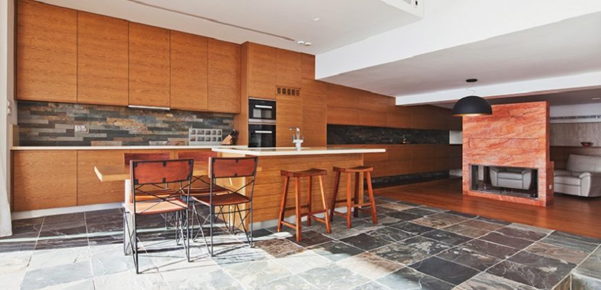 Paphos  4-bedroom Luxury Villa  MYM10181