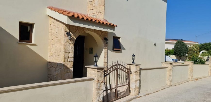 Paphos Kallepia 3 Bedroom Villa For Sale BC473