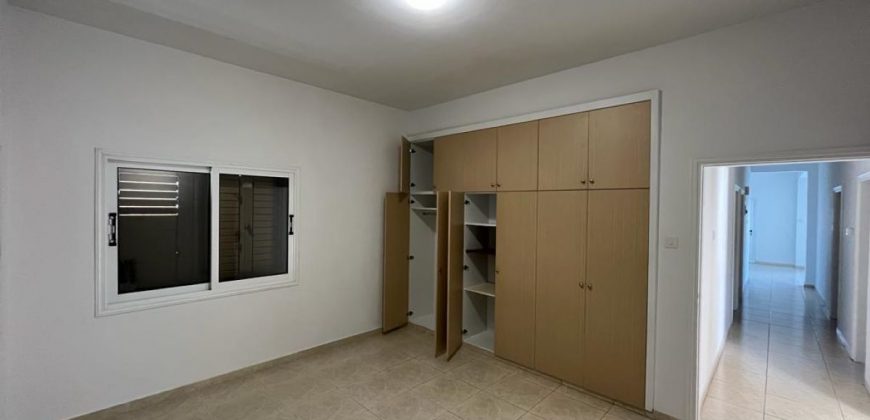 Paphos Chloraka 3 Bedroom Apartment Ground Floor For Sale BC510