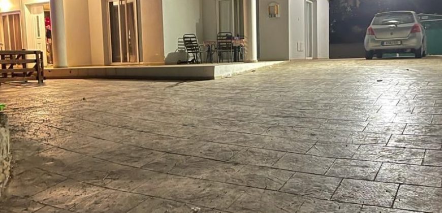 Paphos Lofos 5 Bedroom Villa For Rent XRP046