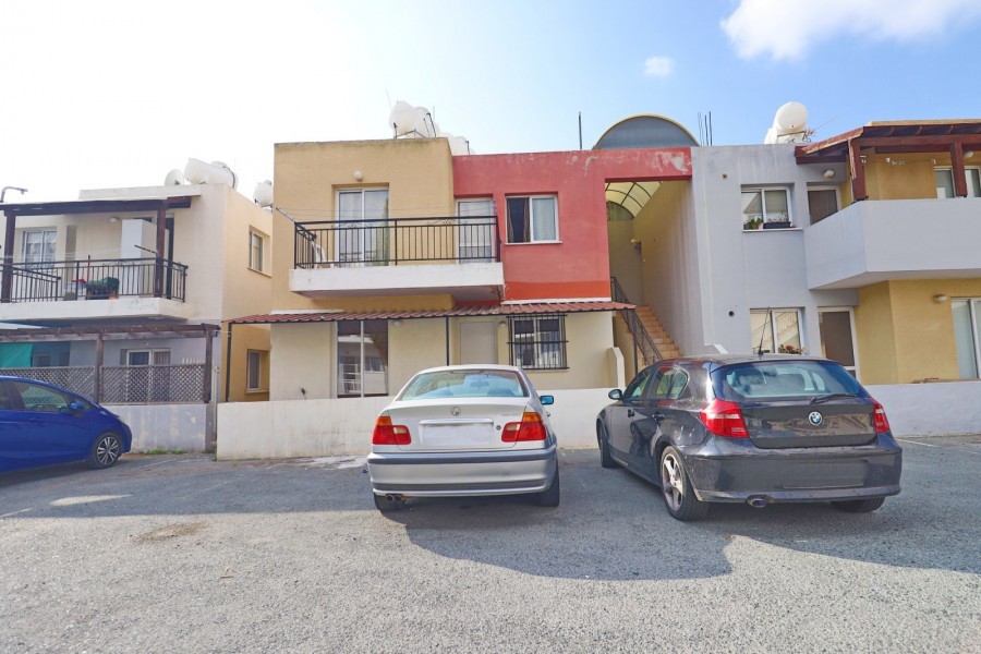 Kato Paphos Universal 3 Bedroom Apartment For Sale BSH36688
