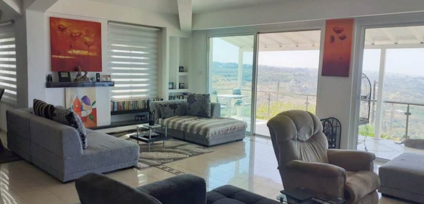 Paphos Pegeia 4 Bedroom House For Sale DLHP0054