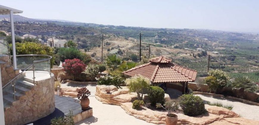 Paphos Pegeia 4 Bedroom House For Sale DLHP0054