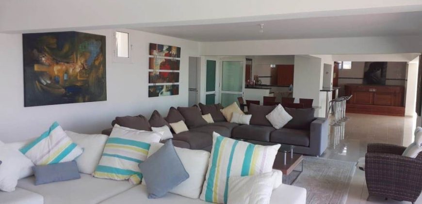 Paphos Pegeia 4 Bedroom House For Sale DLHP0054