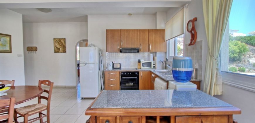 Kato Paphos Universal 2 Bedroom Apartment For Sale BSH41229