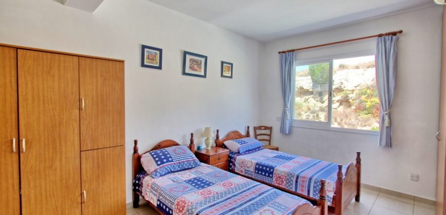 Kato Paphos Universal 2 Bedroom Apartment For Sale BSH41229