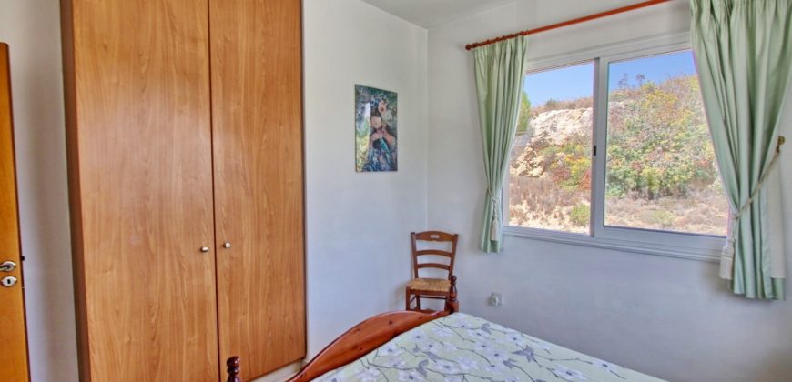 Kato Paphos Universal 2 Bedroom Apartment For Sale BSH41229