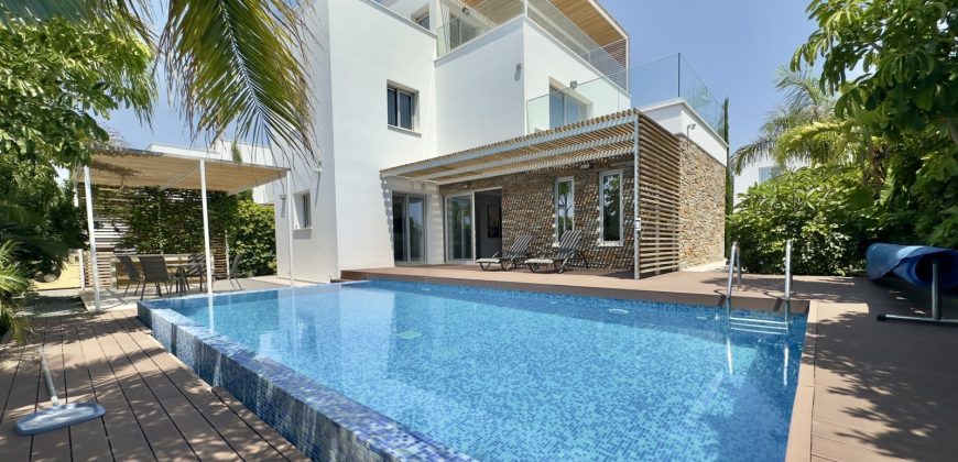 Paphos Kato Paphos Detached Villa 4Bdr For Sale CPNC7572
