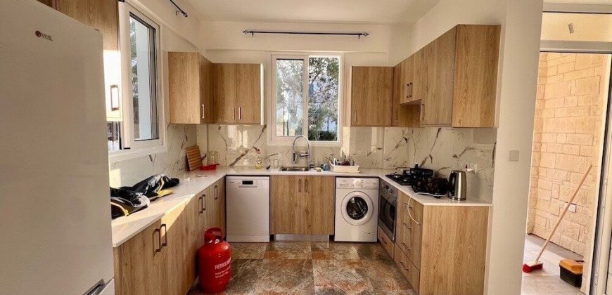 Paphos Sea Caves Bungalow For Sale TPH4049