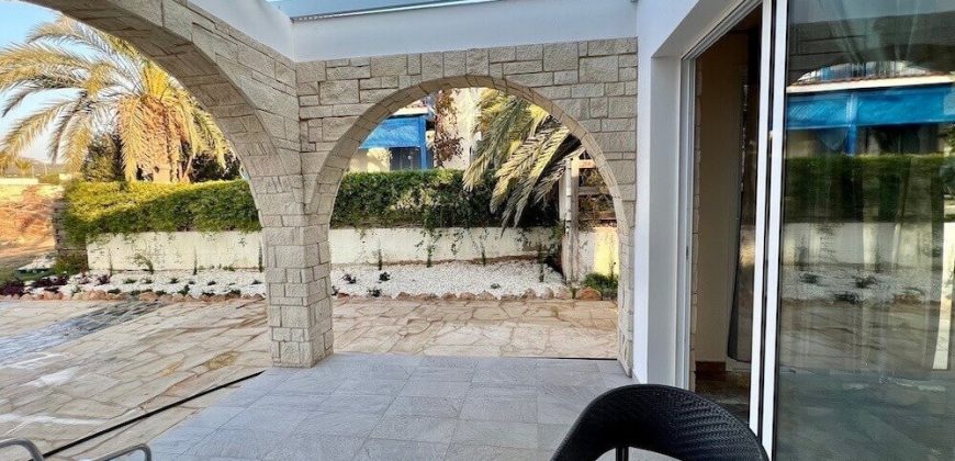 Paphos Sea Caves Bungalow For Sale TPH4049