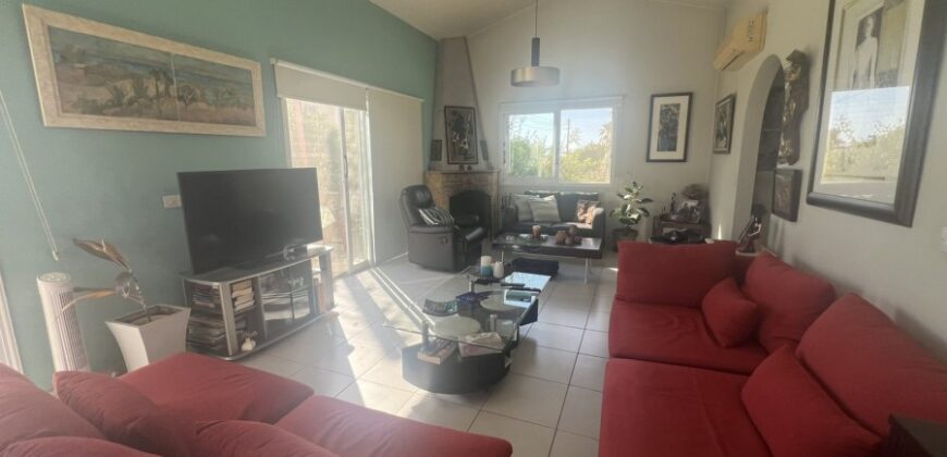 Paphos Chlorakas Detached Villa For Sale KTM103891