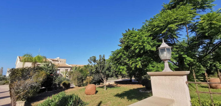 Paphos Emba 4Bdr Villa For Sale NGM14561