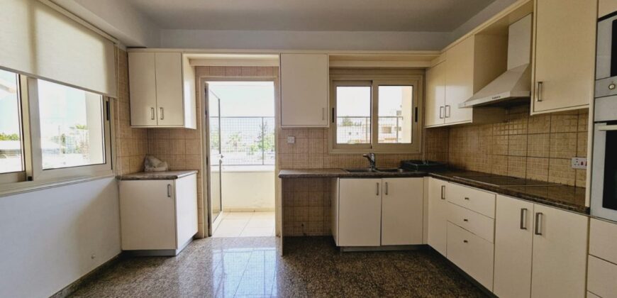 Paphos Paphos Town  Office For Rent DTC2215