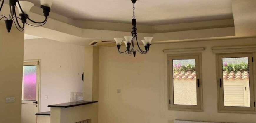Paphos St George Peyia Detached Villa For Rent KTM100197