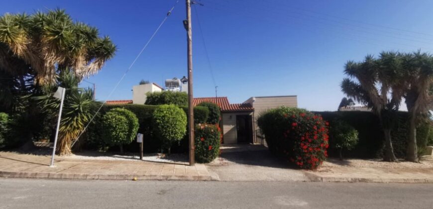 Paphos Tala Bungalow For Sale KTM104028