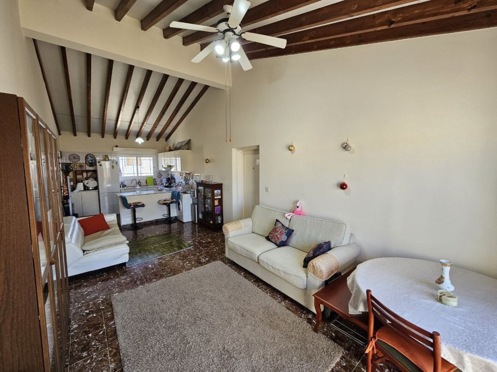 Paphos 2 Bedroom Apartment For Sale DLHAPN00015