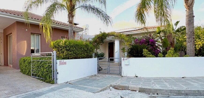 Paphos  3 Bedroom Villa For Sale MYM10296
