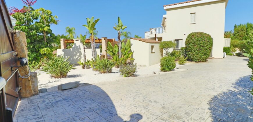 Paphos Agios Georgios 4Bdr Detached Villa For Sale SKR18125