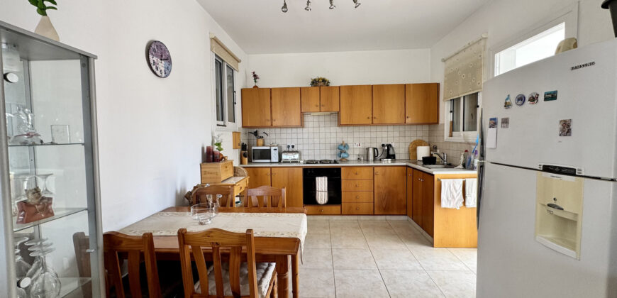 Paphos Exo Vrisi Apartment For Sale TPH5209