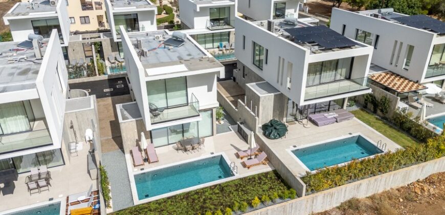 Kato Paphos Tombs of The Kings 2 Bedroom Detached Villa For Sale BSH45592