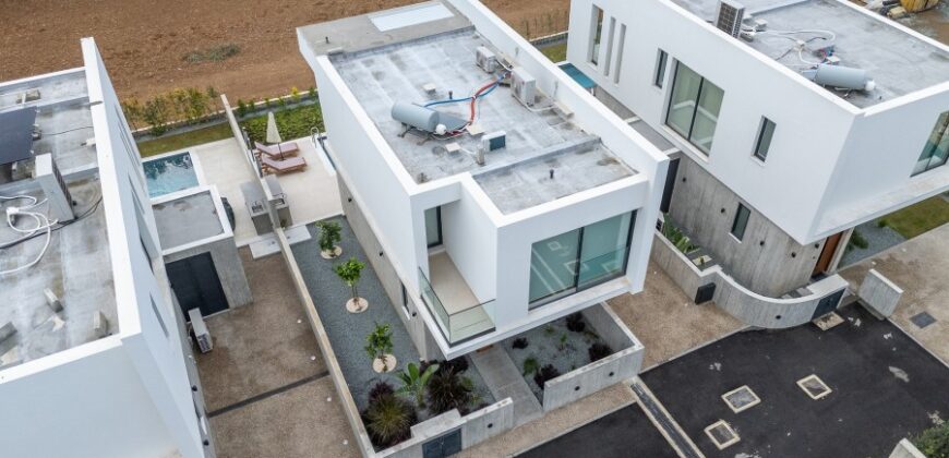 Kato Paphos Tombs of The Kings 2 Bedroom Detached Villa For Sale BSH45592