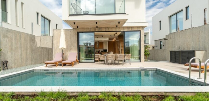 Kato Paphos Tombs of The Kings 2 Bedroom Detached Villa For Sale BSH45592