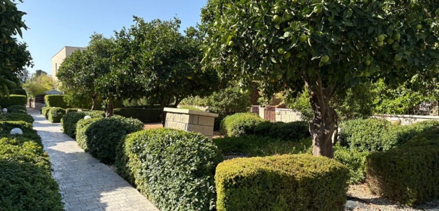 Paphos  3 Bedroom Townhouse For Sale MYM10299