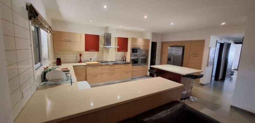 Paphos Tala 6 Bedroom House For Sale DLHCA00435