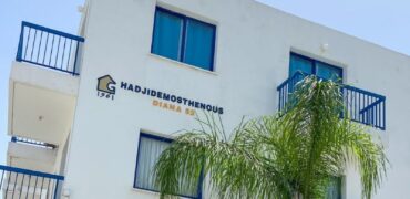 Paphos Universal 2 Bedroom Apartment For Sale MYM10305