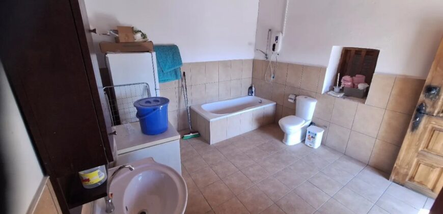 Paphos Filousa Kelokedaron 2Bdr Traditional House For Sale DTC4022