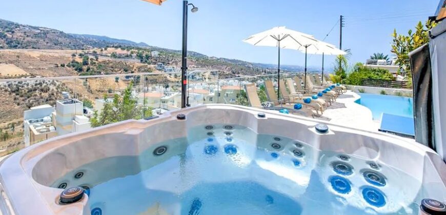 Paphos Peyia 6Bdr Villa For Sale VLSJOCHIRSLV