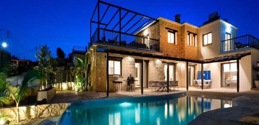 Paphos Peyia 6Bdr Villa For Sale VLSJOCHIRSLV