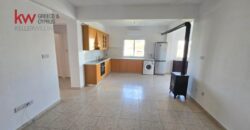 Paphos Chlorakas 2 Bedroom Apartment For Sale DLHLM00045