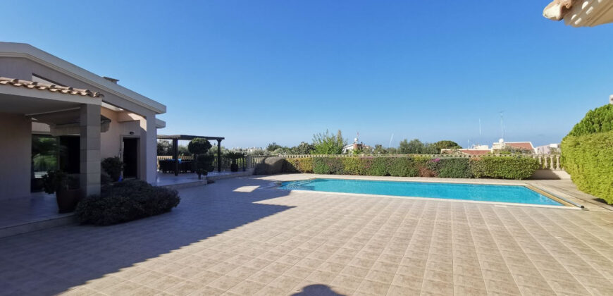 Paphos Emba – Petridia 4Bdr Villa For Sale UQH4559