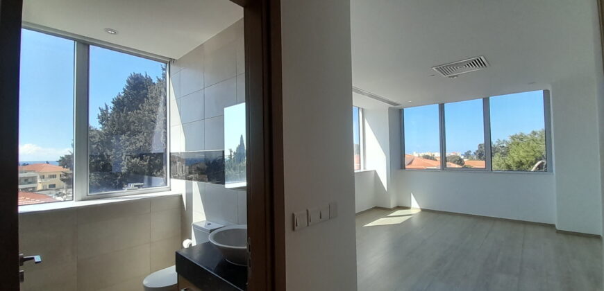 Paphos 3 Bedroom Apartment For Sale LGP0342AR