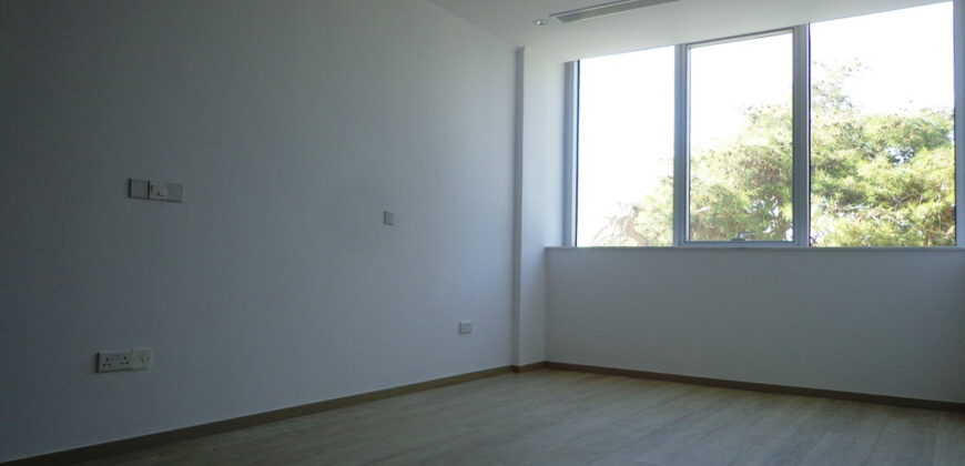 Paphos 3 Bedroom Apartment For Sale LGP0342AR