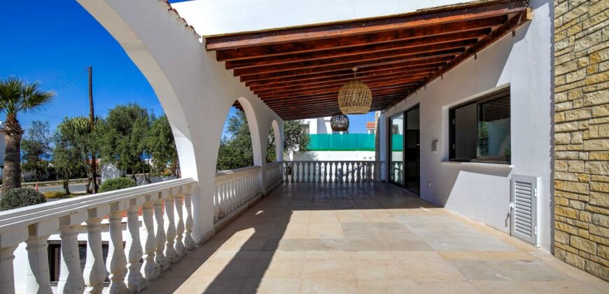 Paphos Peyia 5Bdr Detached Villa For Rent DTC4193
