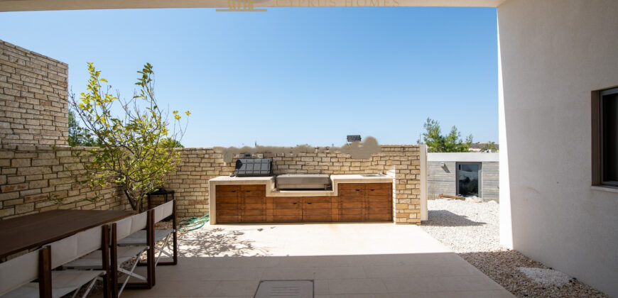 Paphos Tsada 3Bdr Villa For Sale UQH4582