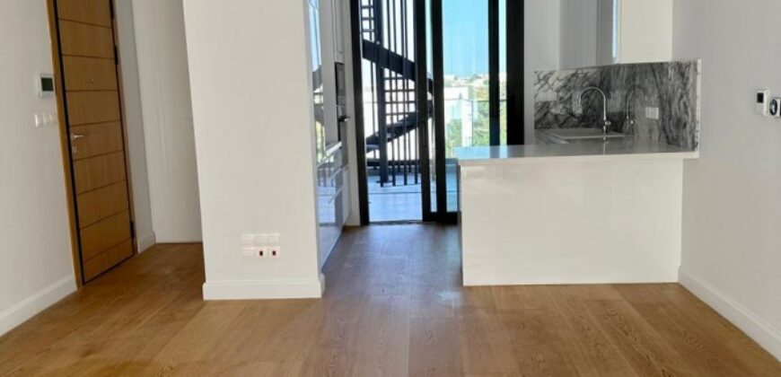 Paphos Paphos Town 3 Bedroom Apartment Penthouse For Sale BSH47409