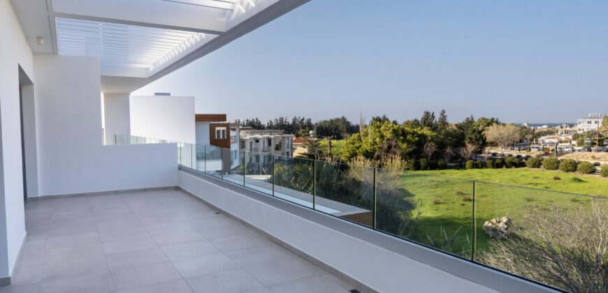 Paphos Geroskipou 2 Bedroom Apartments / Penthouses For Sale LPT31580