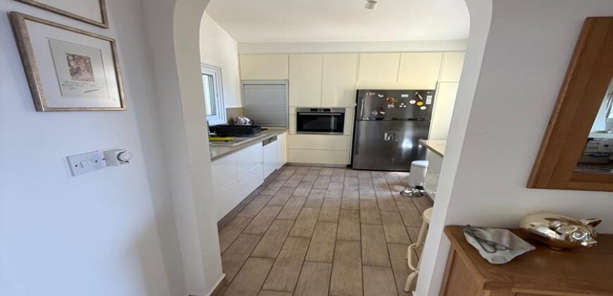 Paphos Kamares 4Bdr Villa For Sale VLSJOMKVSLV