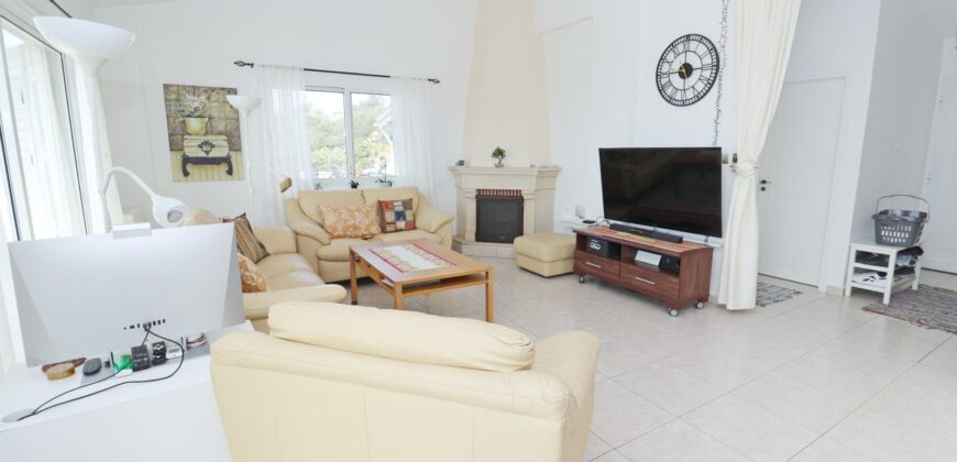 Paphos Peyia 4Bdr Detached Villa For Sale SKR18333