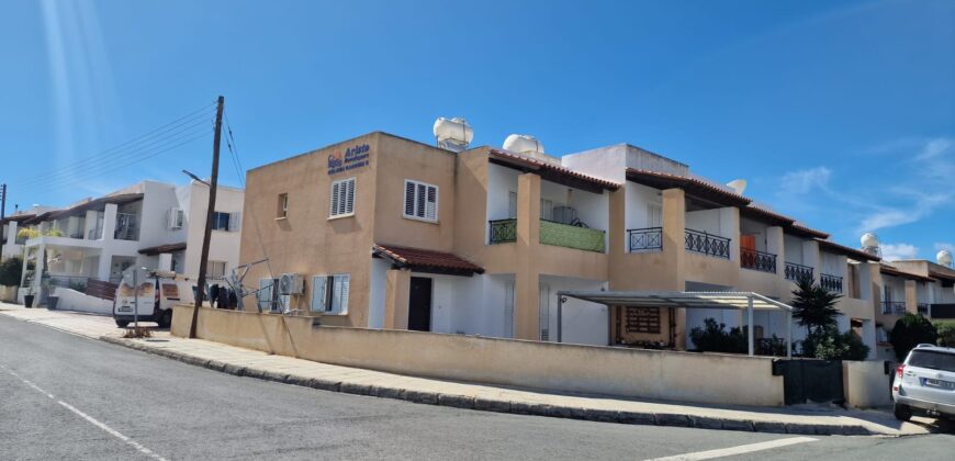Paphos Chloraka 3 Bedroom Town House For Sale BC693