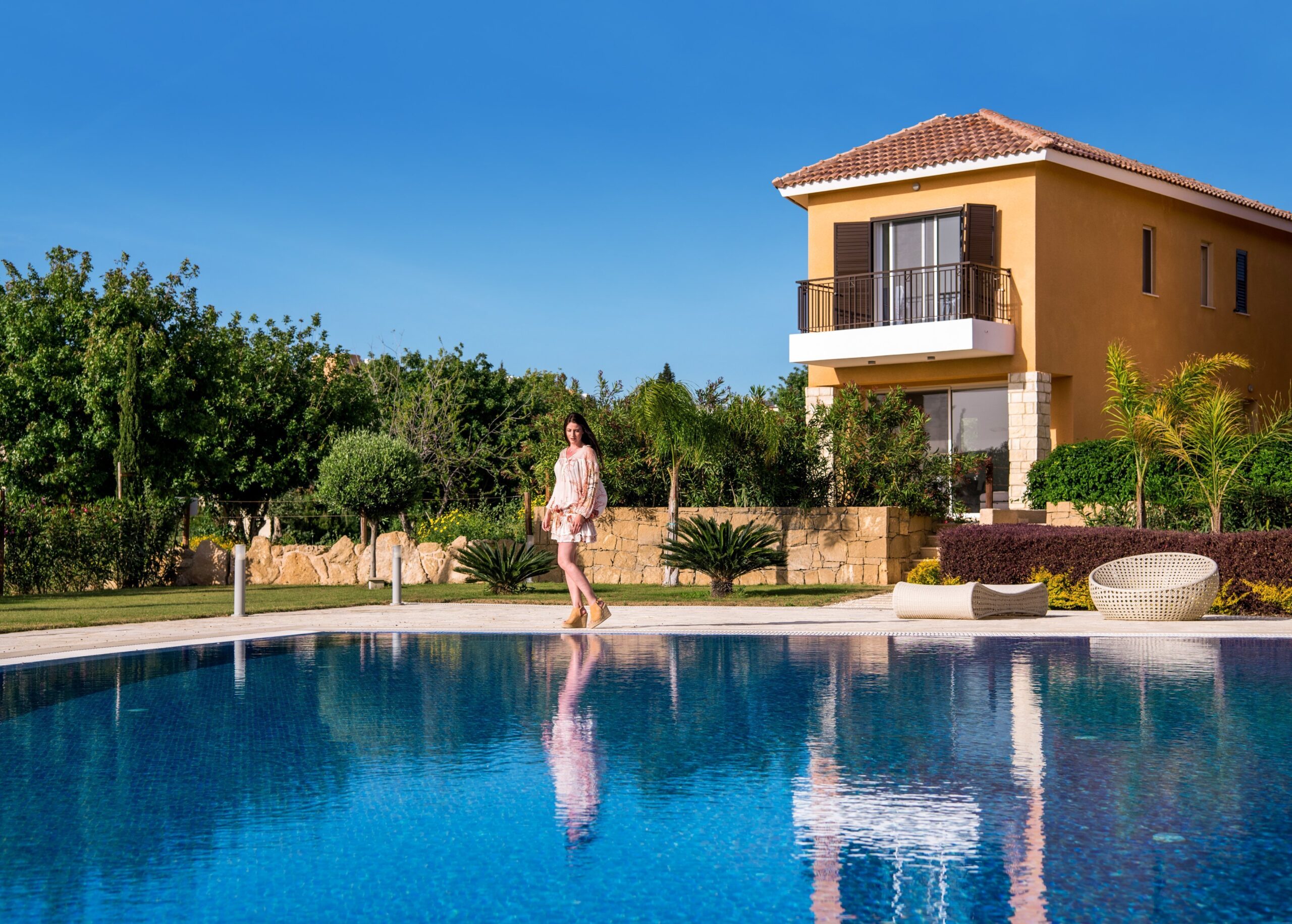 Paphos Chloraka 2 Bedroom Apartments / Penthouses For Sale LPT46360