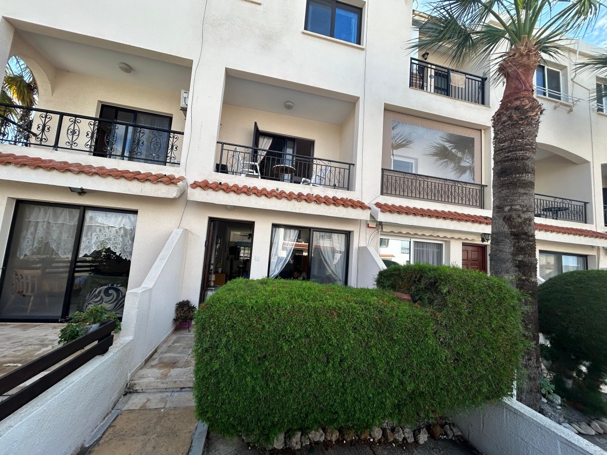 Paphos Kato Paphos – Tombs of The Kings 2Bdr Town House For Rent DTC3774