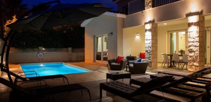 Paphos Kato Paphos – Universal 6Bdr Detached Villa For Rent DTC4769