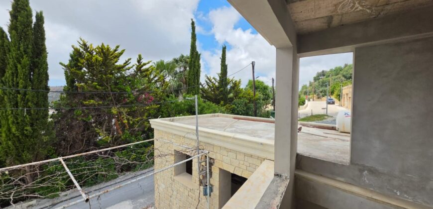 Paphos Marathounta 3Bdr Traditional House For Sale DTC4896