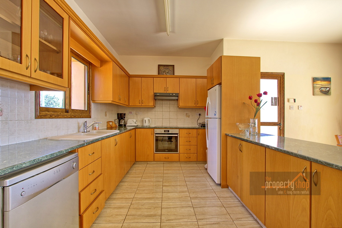 Paphos Peyia DETACHED HOUSE For Rent TPSRTL406