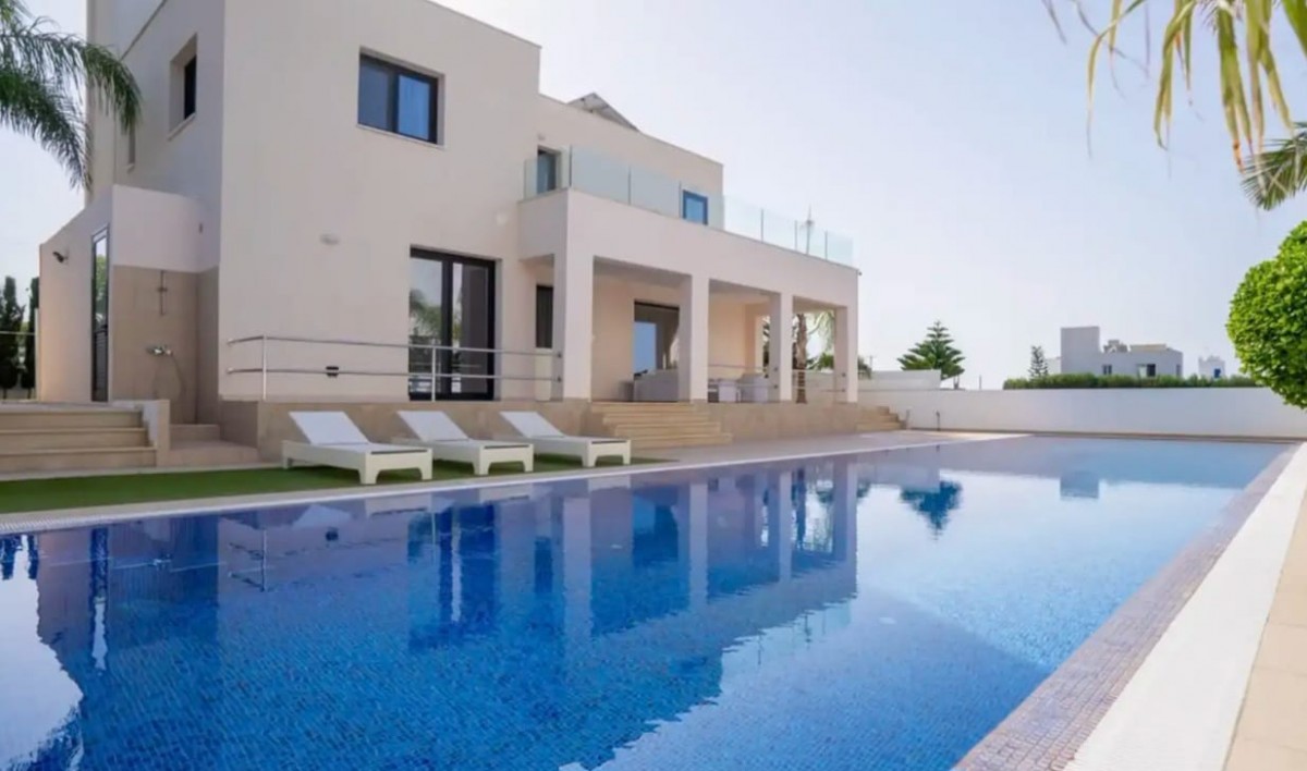Paphos Peyia 4Bdr Detached Villa For Rent DTC4794
